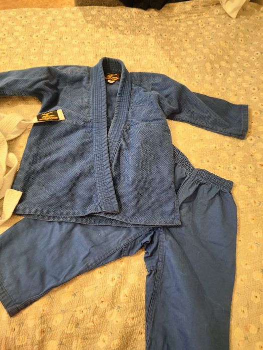 Кимоно для дзюдо продам