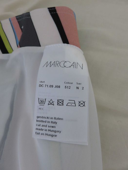 Права пола Marc Cain, S - M , нова