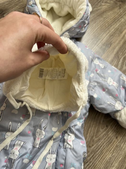 Комбинезон димисезонный 68 р-р