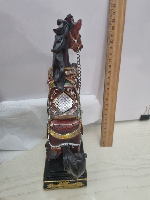 Статуэтка Вздыбленная Лошадь. С полки