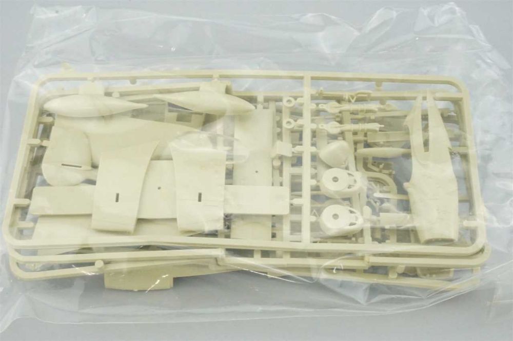 Сборная модель самолета P-38 «Лайтнинг» (Фирма «Корпак», 1/72)