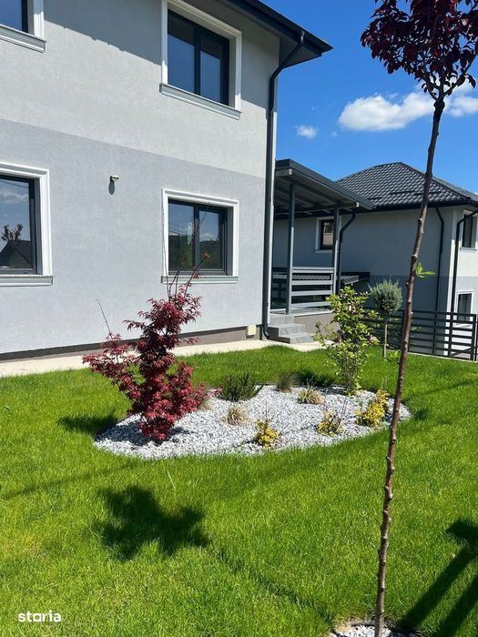 Casa 4 camere, Rediu, 110 mp, cu beci  €225.000 Cod Oferta: 9869