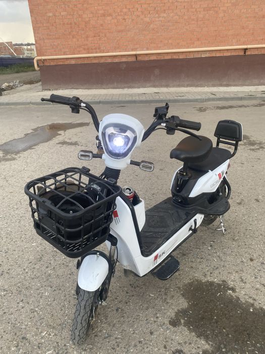 Электроскутер ск8