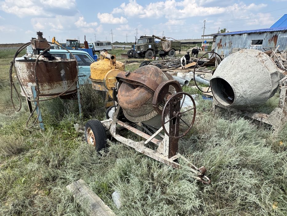 Продам бетономешалки 380вт