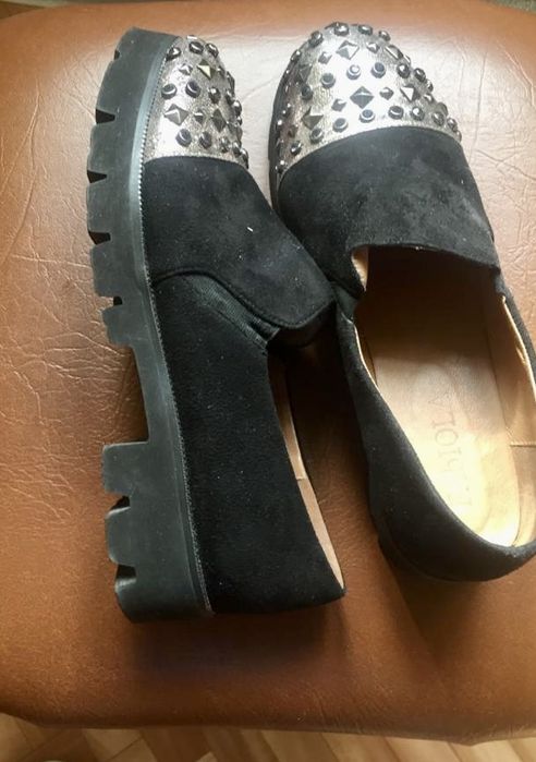 Туфли лоферы