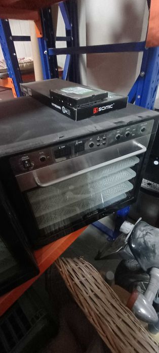 машина за сушене на плодове