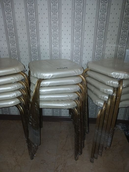 Новый табурет, стул для кухни