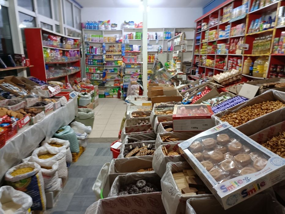 Magazin sotiladi yoki arendaga beriladi 9 bozordan