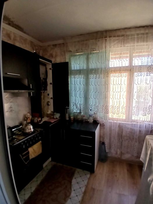 Арзон нархда 3хонали квартира сотилади