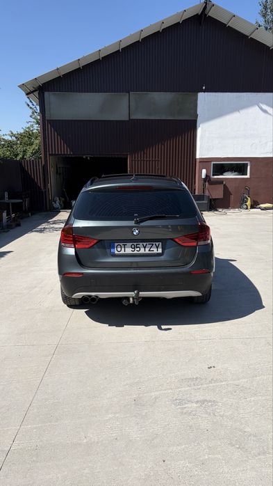 BMW X1 2010 — imagine 3