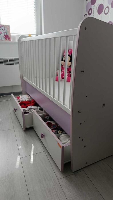 Продавам детско легло Lorelli Classic Matrix  комплект с матраче.