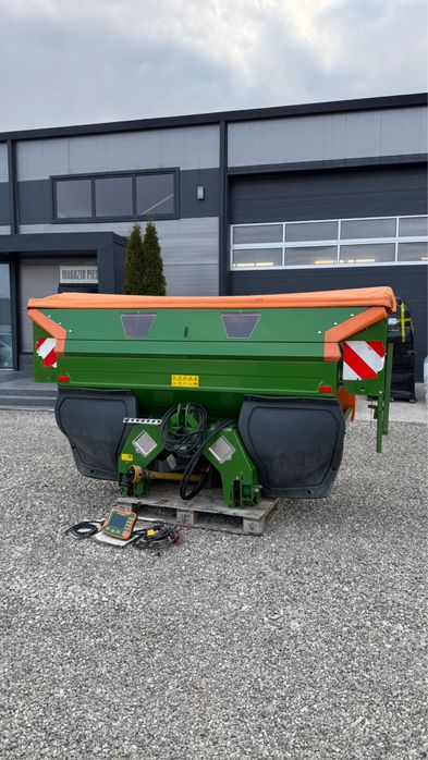 Distribuitor ingrasamant Amazone ZAM 3001