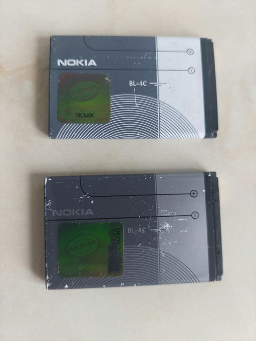 [BL-4C] Vând baterii originale Nokia BL-4C în stare f bună [poze reale]