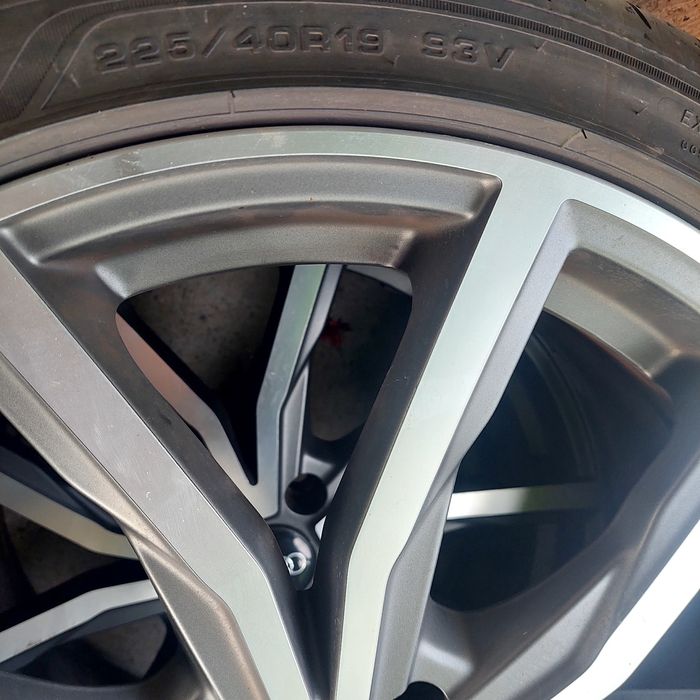 Vand sau schimb jante audi r19