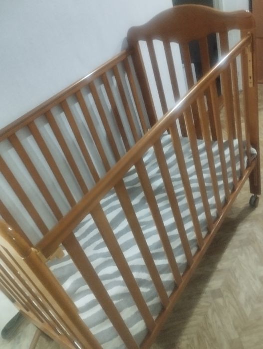 Продам детскую кровать