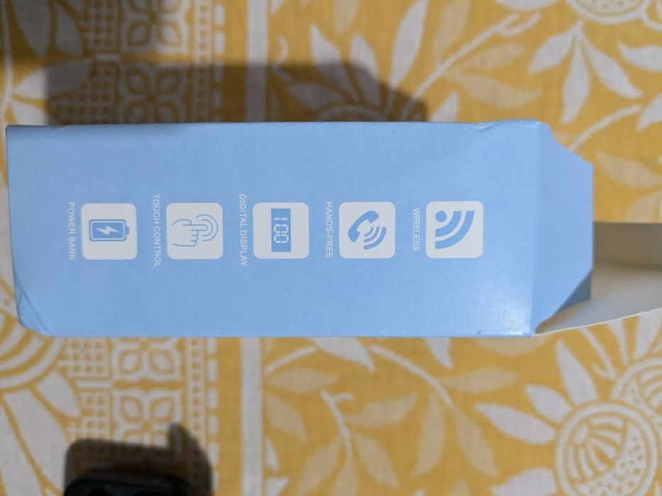 Căști wireless bluetooth