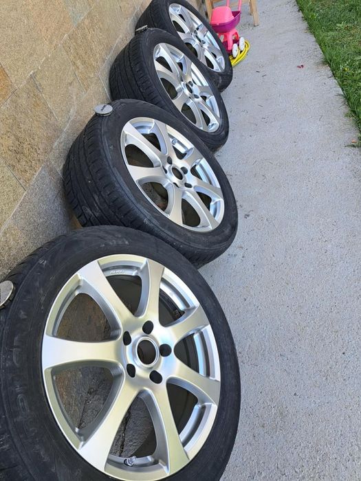 Продава джанти с гуми 18 цола