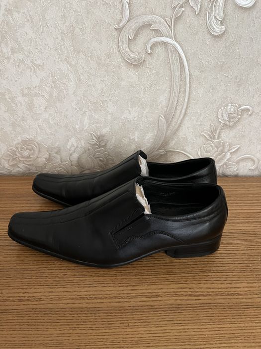 Туфли мужские кожанные.