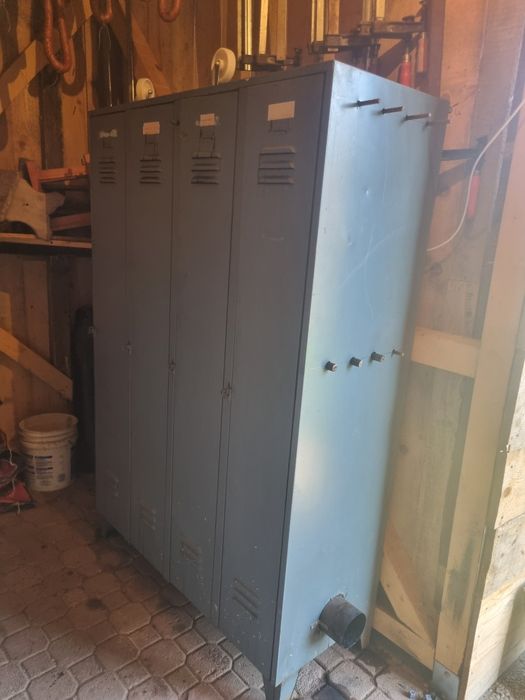 Afumătoare  din dulap de Tablă