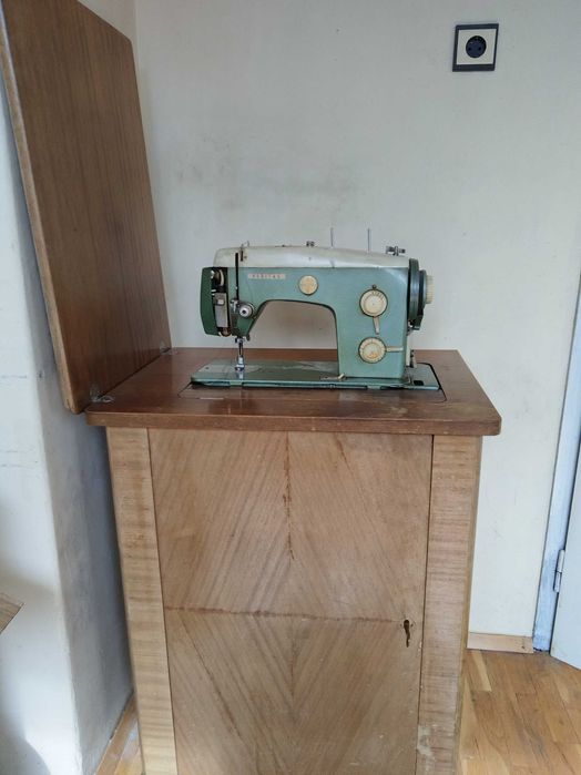 Електрическа шевна машина