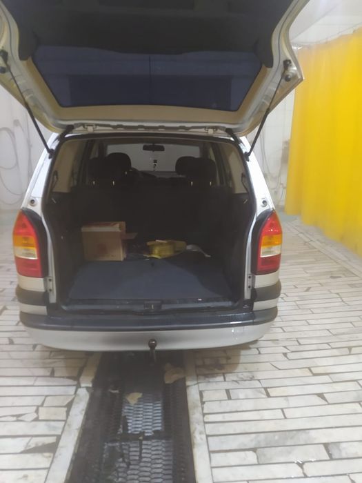 Прдам !!! Opel zafira 2002 года срочно.