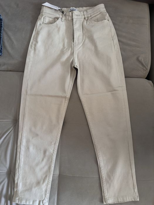 Чисто нови дънки 38 размер