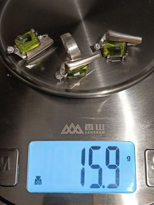 Серебряный гарнитур