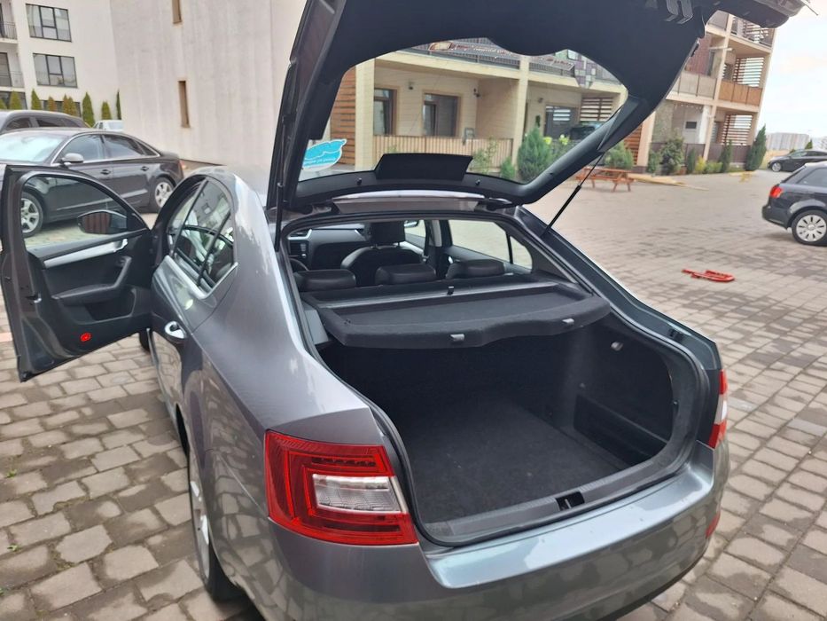 SKODA Octavia 2013 — imagine 3