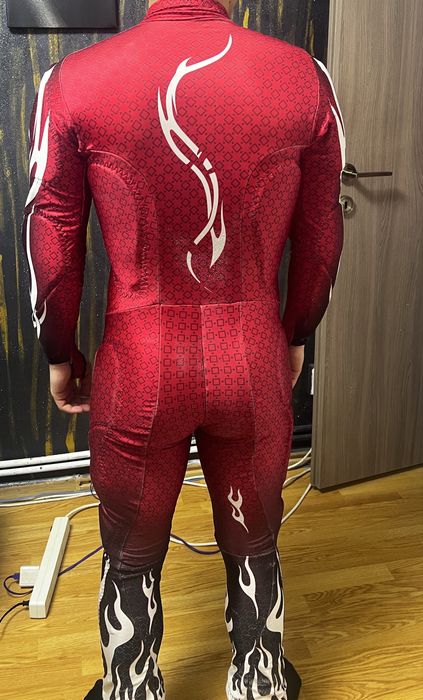 Combinezon de iarna pentru concursuri beyond