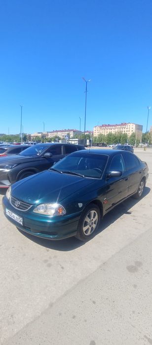 Продам Тойота авенсис