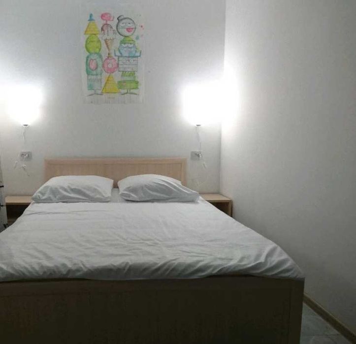 Дава се под наем Двустаен апартамент в Пловдив, Остромила - 60 кв.м за 275.4 € - Снимка #1