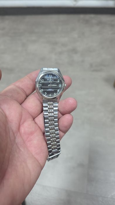 Продам 3 пары часов
