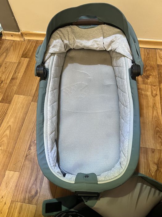 Коляска easywalker charley green