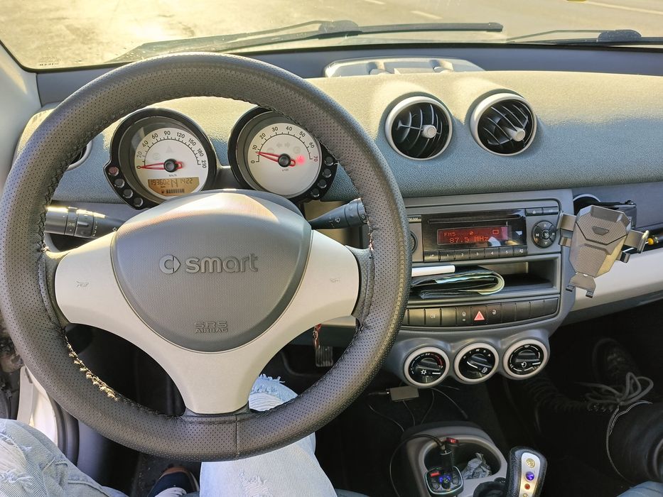 Smart Forfour 2004 benzină, 2.300 € — imagine 3
