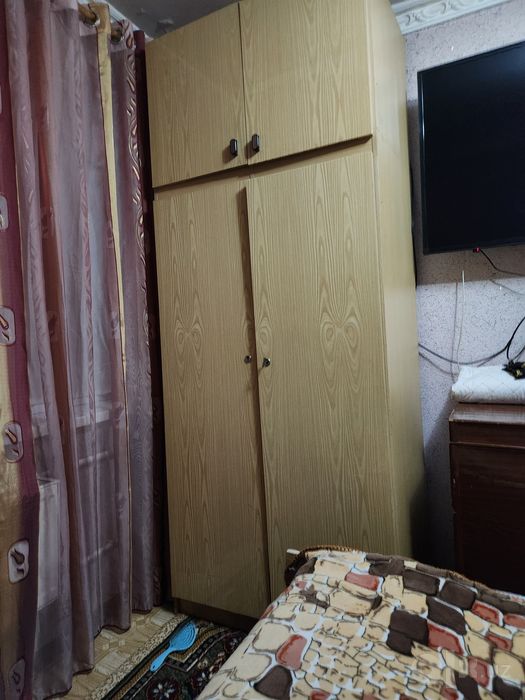 Продаётся спальний гарнитур