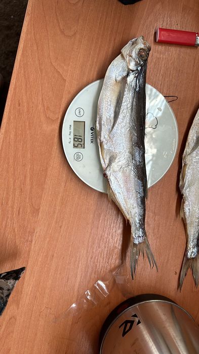 Рыба вяленая, копченая . Чехонь, Вобла, Лещ.