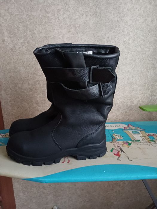 Зимние сапоги новые