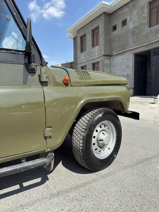 UAZ 2009 holati ideal yurib turgan moshina