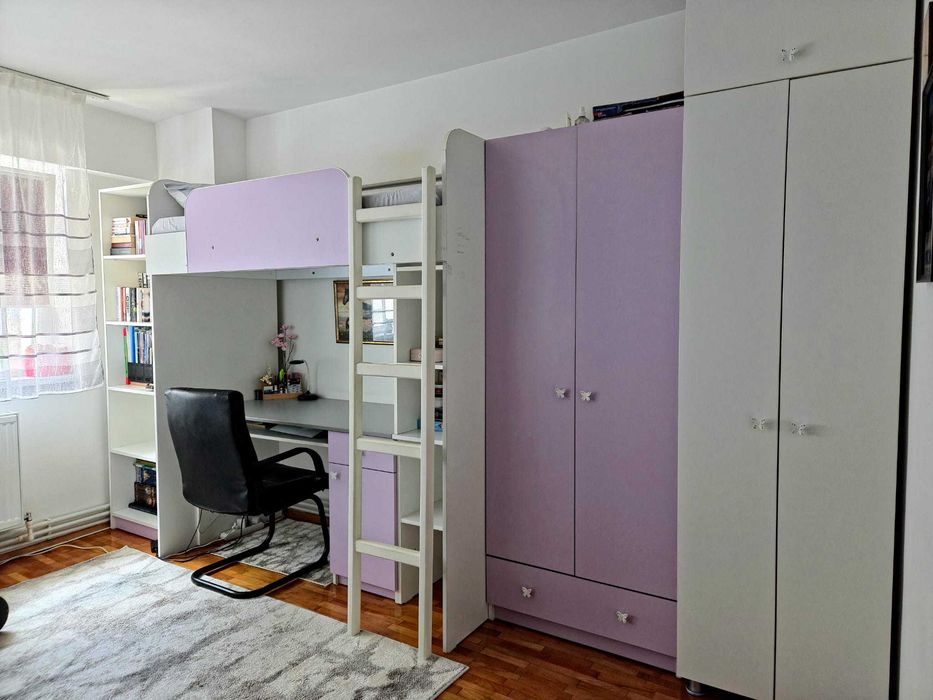 Vand mobilier camera copii (2 corpuri)