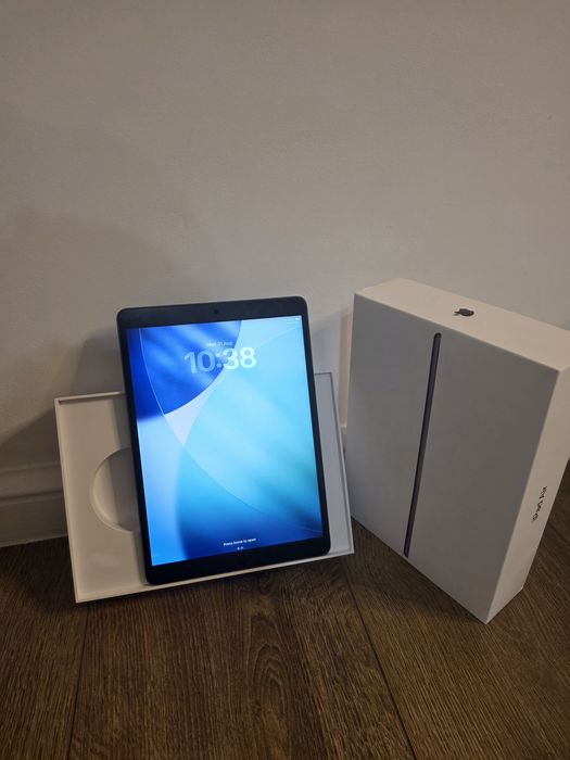 iPad Air 3 Space Gray + Apple Pen Gen 1 + Accesorii
