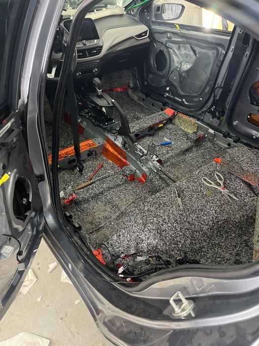 Тонировка, Шумоизоляция, бронепленка, полировка, керамика