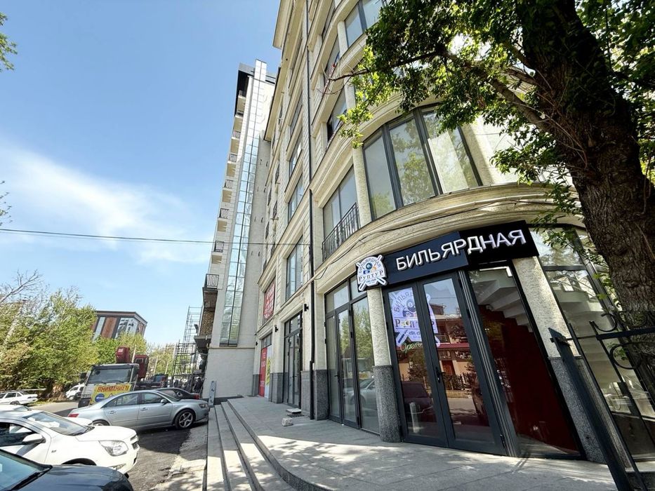 Рядом пирамит товер 510м2 1-Этаж / Продаётся