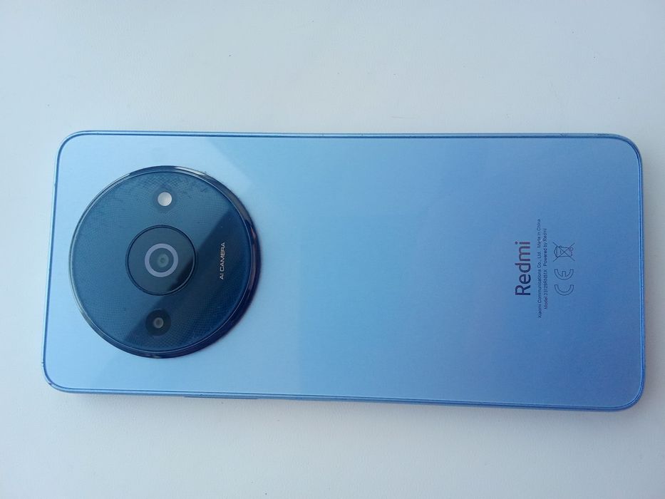 Продам телефон Redme