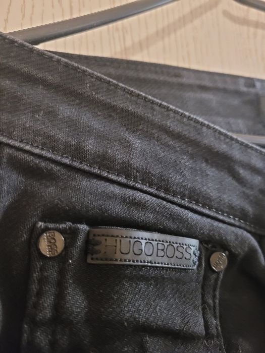 Hugo Boss дънки размер М