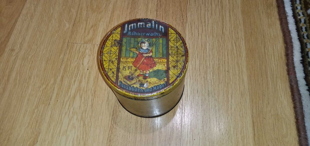 Ретро кино лента СВЕМА, Вендузи, ретро метални кутии