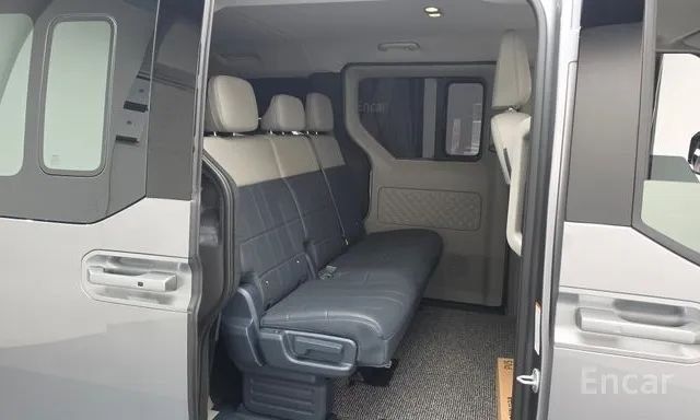 Kia PV5 EV Koreadan zakazga obkeberamiz CIP 32.650$