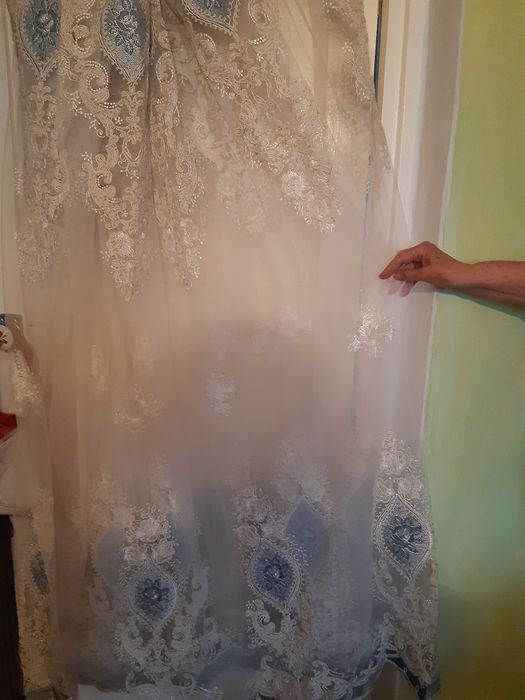 Тюль и шторы разные