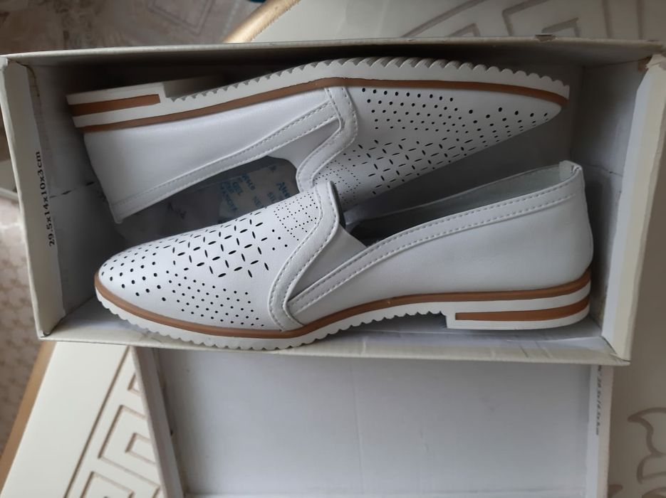 Туфли лоферы кожаные