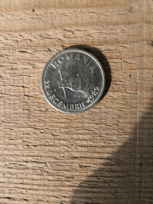 Vând bani vechi românești