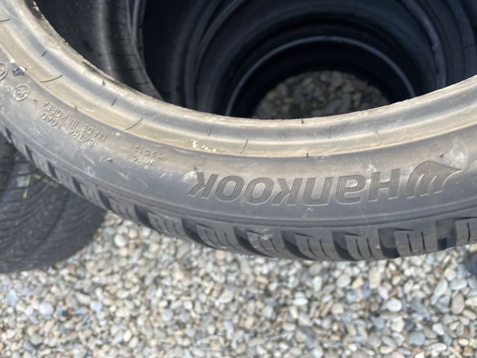 2x 245 35 19 Hankook Wintericept evo3